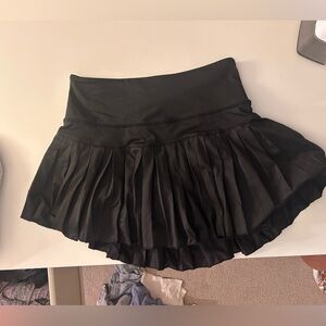 Black Gold Hinge Mini Pleated Skirt